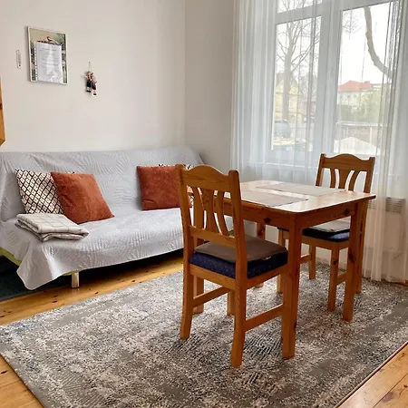 Vanapargi Residents In The Center