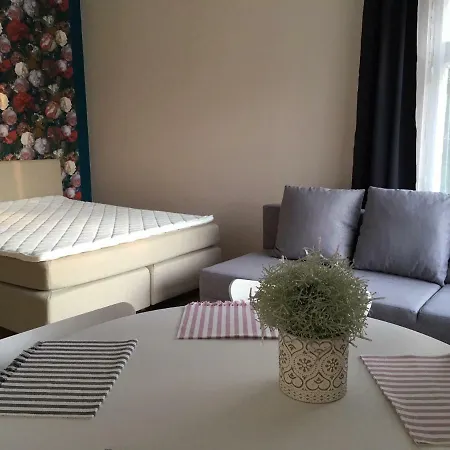 Vanapargi Residents In The Center * Pärnu